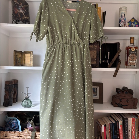 NESEES DRESSES The Cady Sage Green Polka Dot Nursing Friendly Dress SZ Small - Picture 2 of 8